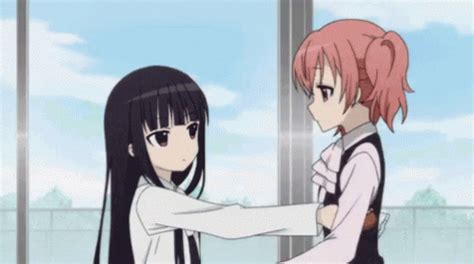 yuri gif on Tumblr